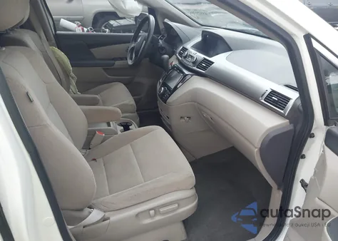 2016 Honda Odyssey Se from USA, damaged, VIN 5FNRL5H36GB055199